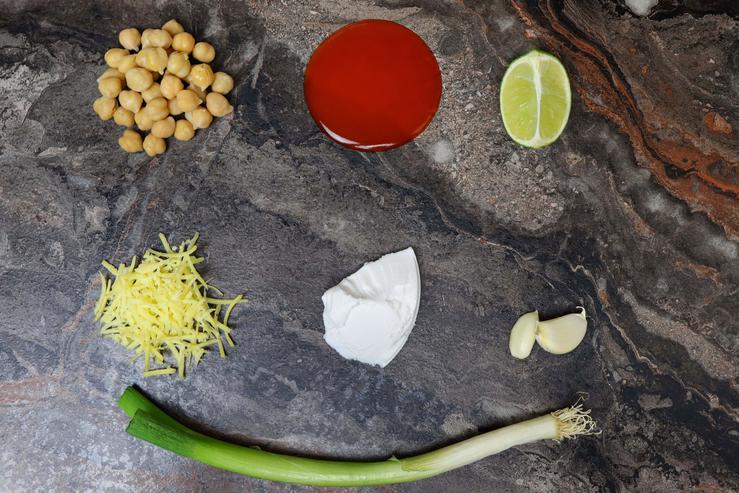 Vegan buffalo chickpea dip ingredients