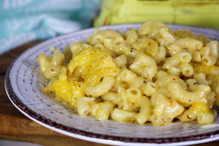 Vegan mac and cheese on plate