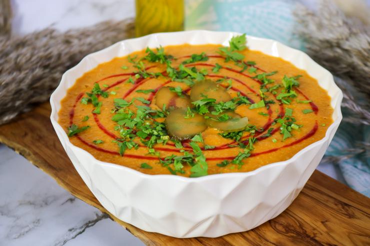 Vegan queso in bowl